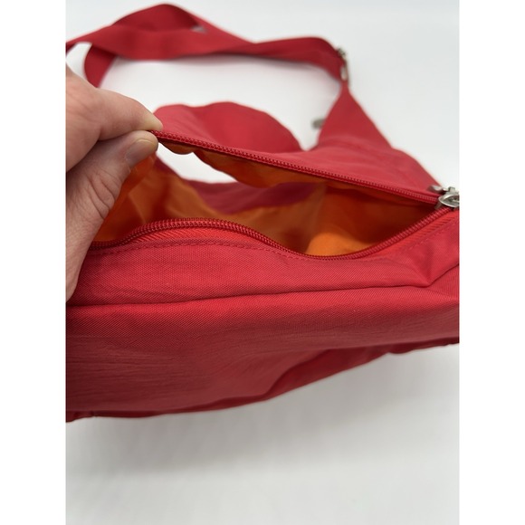 baggallini Red Nylon Zip Close Tote Pockets Bag Crossbody Luggage Handle Sleeve - Picture 4 of 9